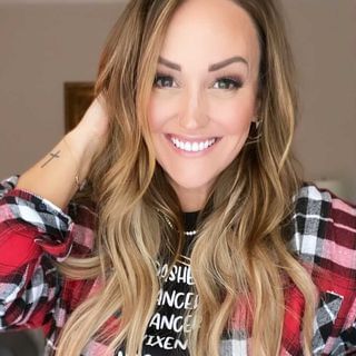 Lori @fittabulouslife